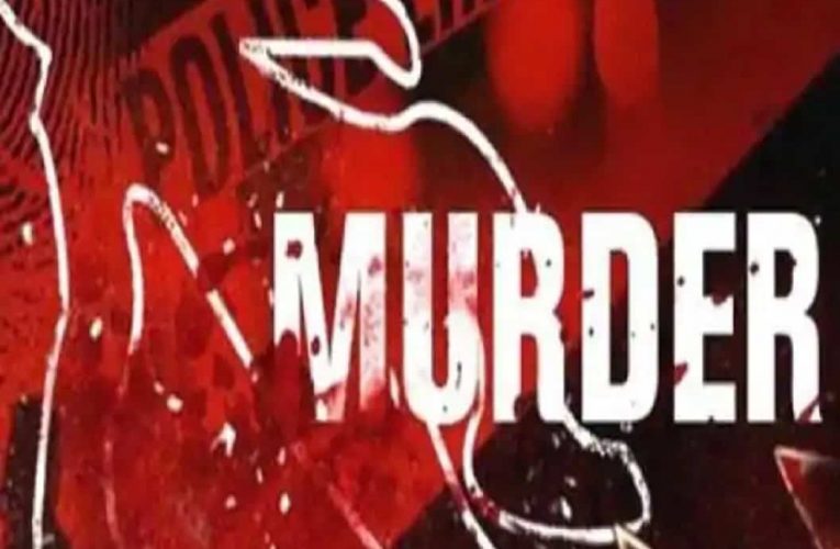 झारखंड: महिला ने प्रेमी को बुलाकर पति की हत्या की, गांव वालों ने महिला समेत 3 को काट डाला Jama
