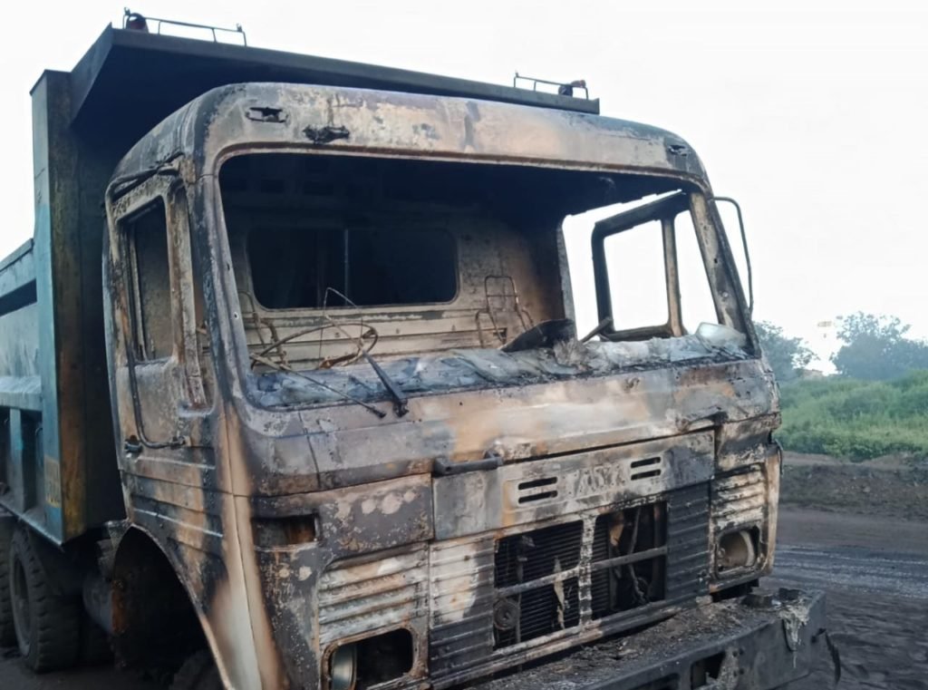 हथियारबंद अपराधियों ने जमकर तांडव मचाया. 7 20201016 105022