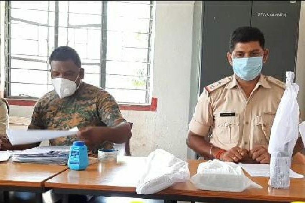 10 किलो तीन सौ ग्राम गिला अफीम बरामद 4 IMG 20201008 WA0001 crop 90 resize 65