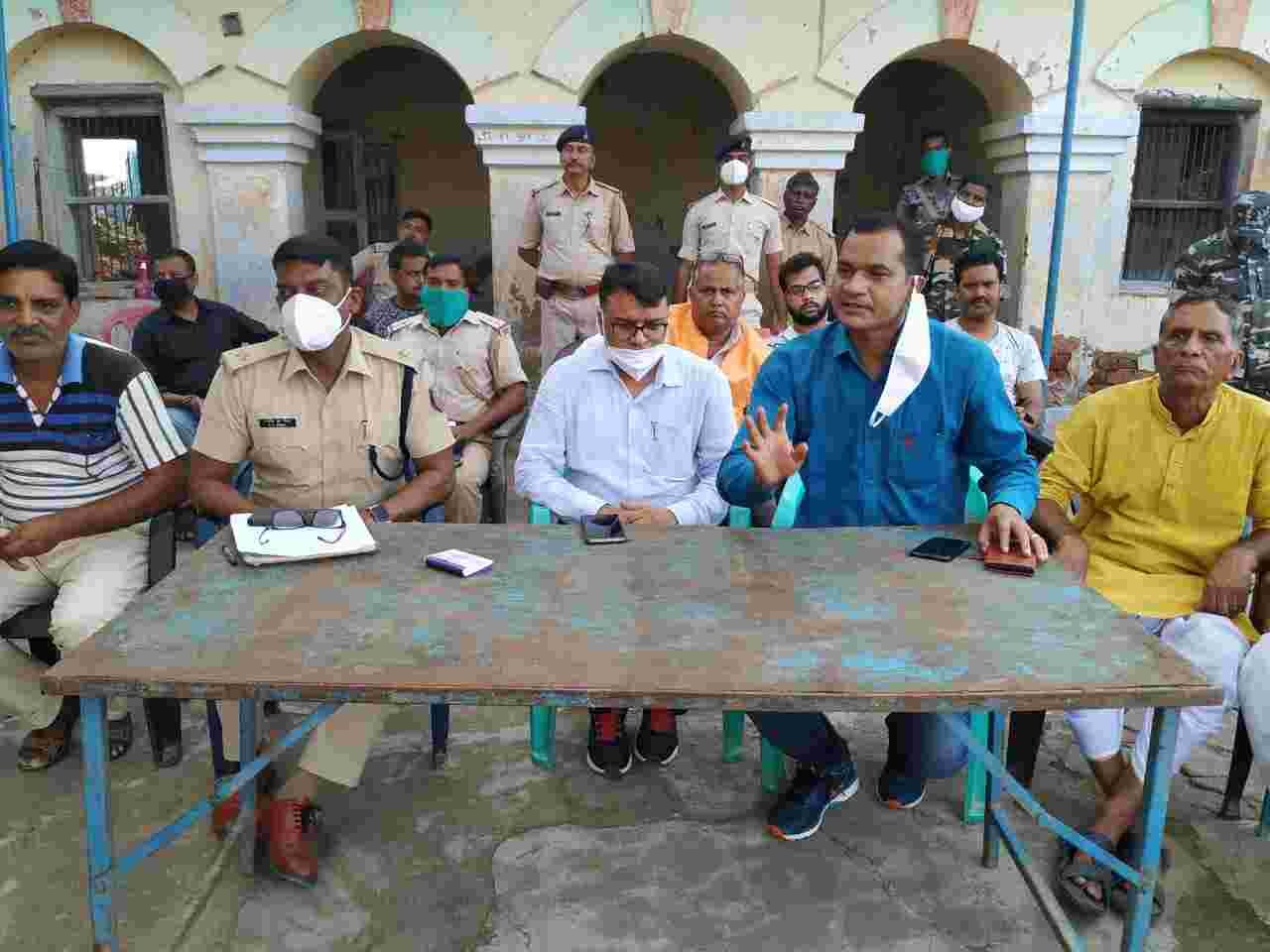 दो समुदायों के बीच तनाव पर शांति समिति की बैठक 5 IMG 20201017 WA0008 compress84