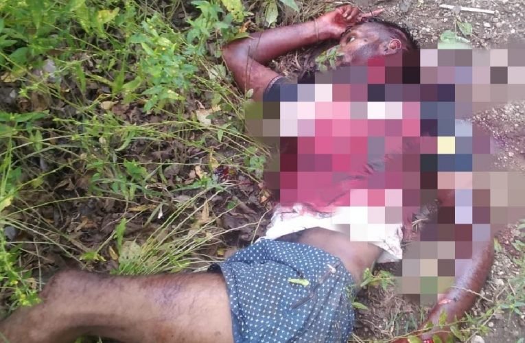 पलामू में एक युवक का गला कटा हुआ शव बरामद,  सनसनी