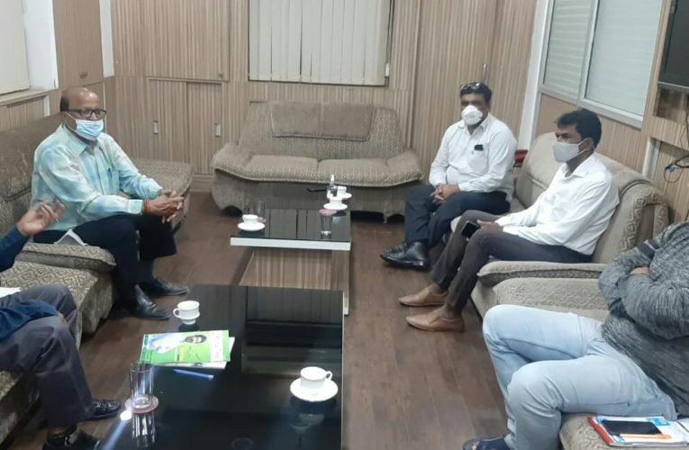 उद्यमियों की समस्याओं पर बैठक संपन्न.