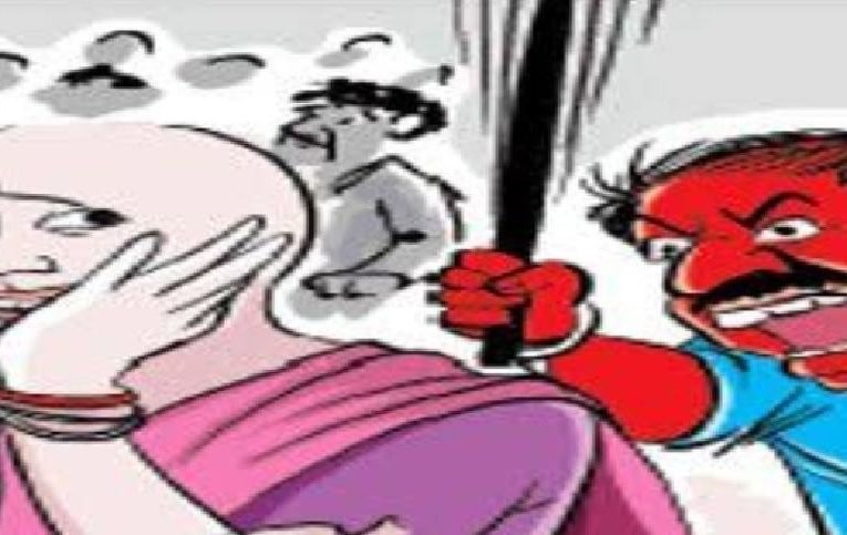 एक ही परिवार के तीन लोगों की हत्या,16 वें दिन गड्ढे से शव बरामद,तीन गिरफ्तार