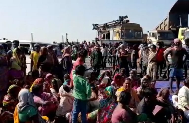 ग्रामीणों एवं ईसीएल की सुरक्षा टीम के बीच भिडंत..