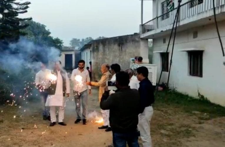 नीतीश कुमार के मुख्यमंत्री बनते ही झारखंड जदयू में खुशी.