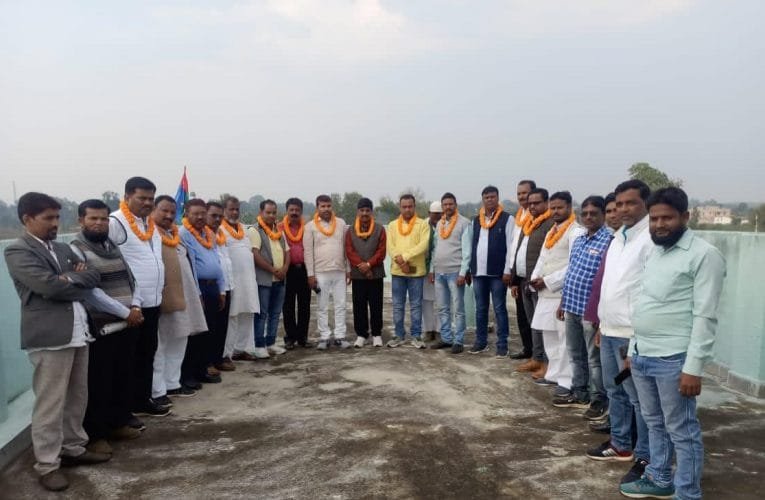 सच्चर कमिटी की सिफारिशों को लागू करने की वादे को मुख्यमंत्री निभाएं.