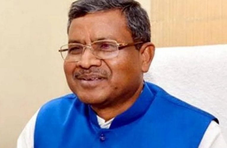 लालू प्रसाद यादव पर राज्य सरकार आपराधिक मामला दर्ज करे : बाबूलाल मरांडी.