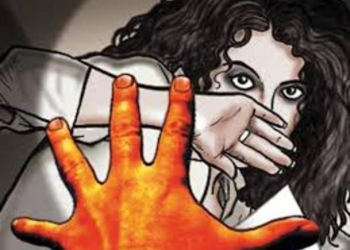 नाबालिक लड़की को बनाया गया हवस का शिकार.