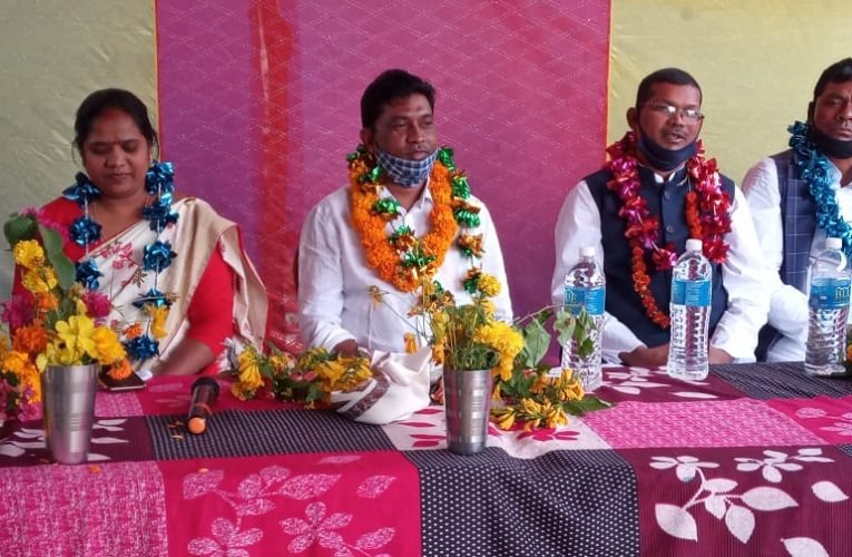 ग्रामीणों की समस्याओं पर है सरकार की नजर : भूषण बाड़ा.