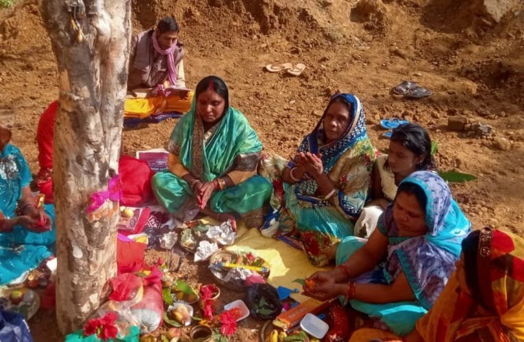 गिरिडीह में मनाया गया अक्षय नवमीं का त्योहार.