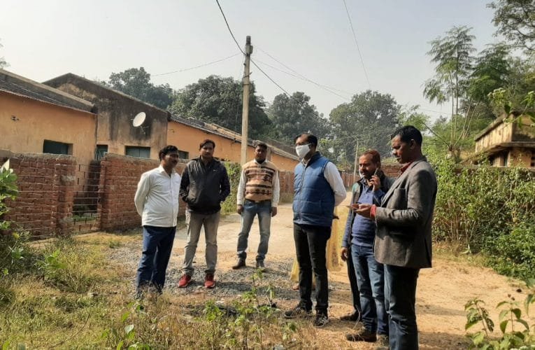 पीएचइडी के कार्यपालक अभियंता ने डुमरी जलापूर्ति प्लांट का किया औचक निरीक्षण.