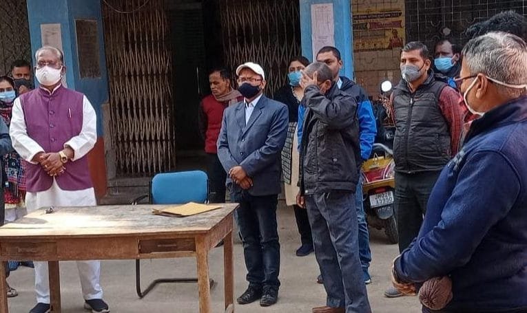 नगर निगम हजारीबाग के सफाई कर्मचारी के मृत्यु उपरांत एक शोक सभा का किया गया आयोजन.