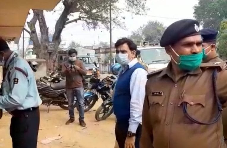 स्टेट बैंक ऑफ इंडिया के रोहिणी शाखा में चोरों ने की सेंधमारी.