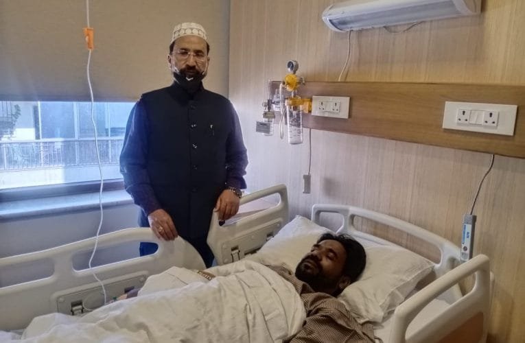 मौलाना तहजिबुल हसन रिज़वी का सनटेविटा अस्पताल में गॉलब्लैडर का हुआ ऑपरेशन.