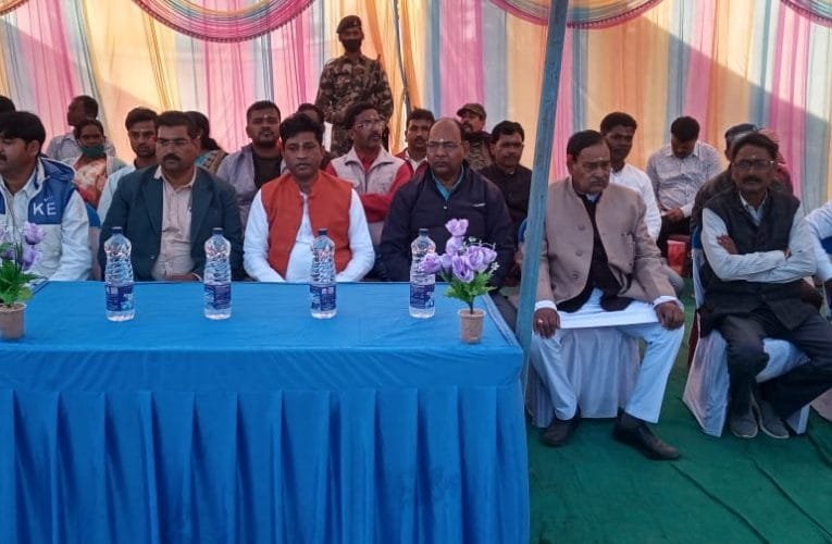 गांव के लोग ही बचा कर रख सकते हैं झारखंड की सांस्कृतिक धरोहर : भूषण बाड़ा.