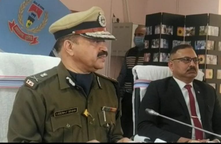 झारखंड के नए डीजीपी नीरज सिन्हा ने संभाला पदभार, गिनाई प्राथमिकताएं.