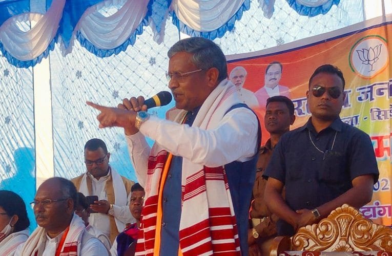 सिमडेगा पंहुचे पूर्व मुख्यमंत्री  बाबुलाल मरांडी, हेमंत सरकार पर जमकर बरसे.