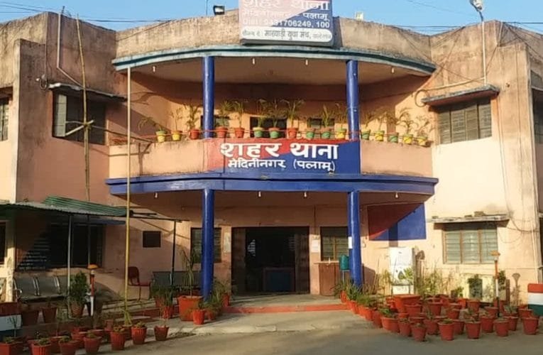 डॉन डब्लू सिंह के घर की हुई कुर्की, कुणाल हत्याकांड में है मुख्य आरोपी.