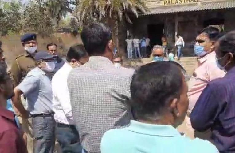 मुख्यमंत्री के निर्देशानुसार परिवहन सचिव ने पलास्थली-अंडाल रेल लाईन का किया निरीक्षण.