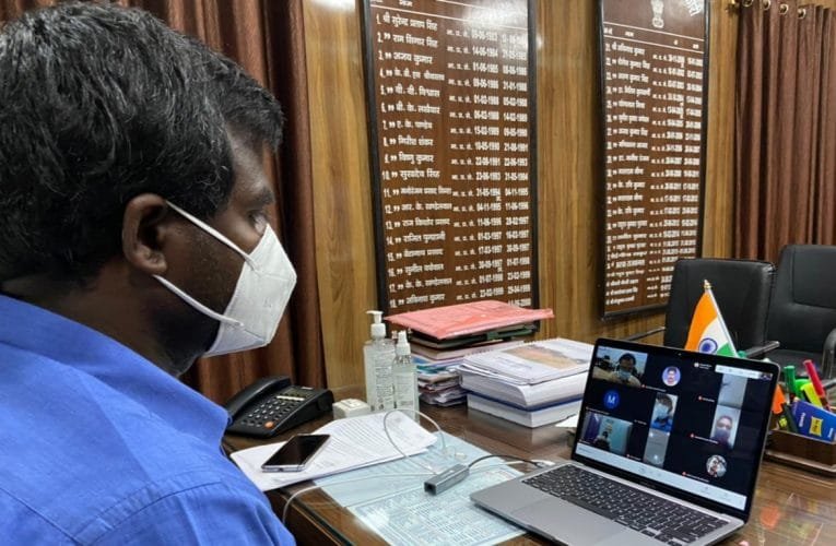 बढ़ते संक्रमण को देखते हुए निजी अस्पतालों को 10 से 25 प्रतिशत बेड कोविड के लिए रखने होंगे आरक्षित : उपायुक्त.