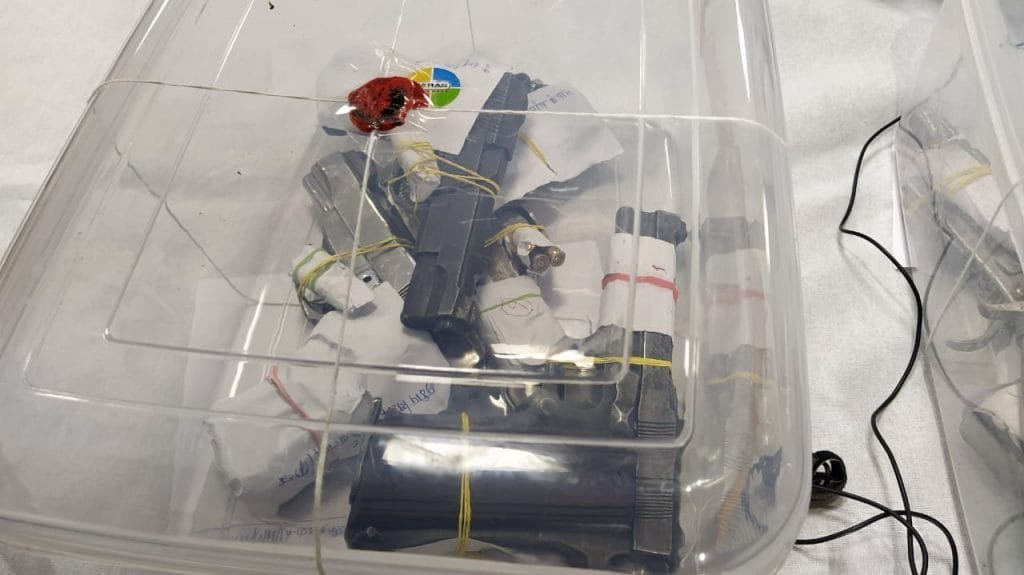 जमशेदपुर पुलिस को मिली बड़ी सफलता, हथियार के साथ 15 अपराधी पकड़े गए. 8 IMG 20210410 WA0095