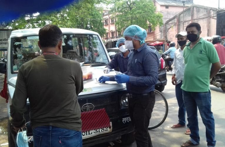 शहरी एवं ग्रामीण क्षेत्रों के साथ सभी प्रखंडो में स्पेशल ड्राईव के माध्यम से किया जा रहा सैम्पल कलेक्ट : उपायुक्त.