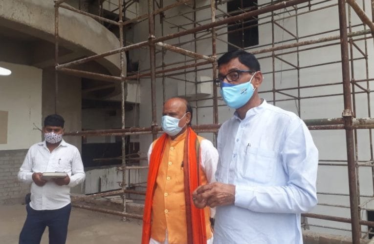 सांसद संजय सेठ और विधायक समरी लाल ने स्वास्थ्य मंत्री को लिखा पत्र.