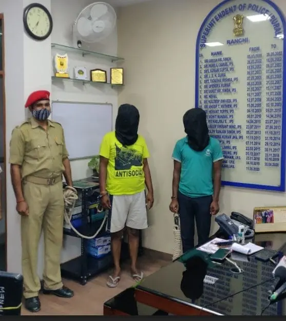 बीजेपी नेता जीतराम मुंडा हत्याकांड का खुलासा, मनोज मुंडा ने दी थी यूपी के शूटर को सुपारी। बीजेपी नेता जीतराम मुंडा हत्याकांड का खुलासा, मनोज मुंडा ने दी थी यूपी के शूटर को सुपारी।