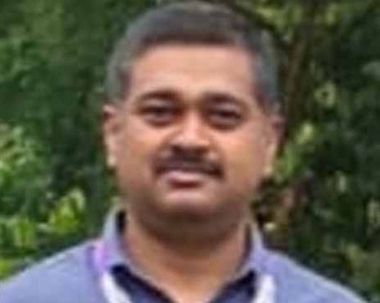 गढ़वाः फंदे से झूलती मिली एसबीआई के चीफ मैनेजर की लाश ।