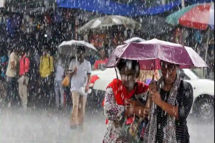 18 अक्तूबर तक जारी रहेगी राज्य में बारिश मौसम केंद्र ने दी जानकारी।