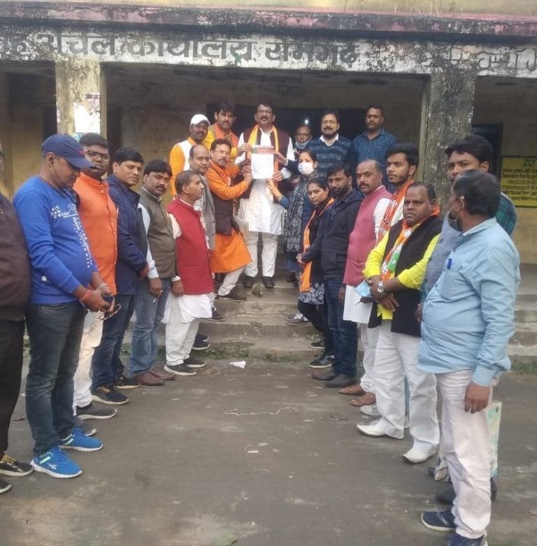 झारखंड प्रदेश में एकमात्र उद्योग चरम पर है और वह ट्रांसफर पोस्टिंग – भाजपा