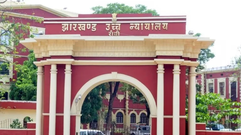 पर्यावरण की कीमत पर राज्य में माइनर मिनरल खनन नहीं हो सकता : हाई कोर्ट