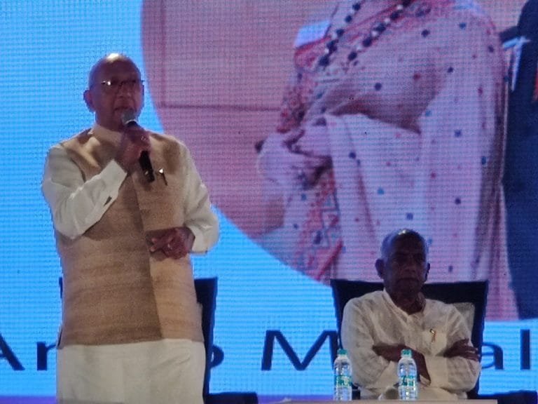‘पर्यावरण की रक्षा’ (protect the environment)परिचर्चा में गोविंदाचार्य के साथ विधायक सरयू रॉय शामिल हुए
