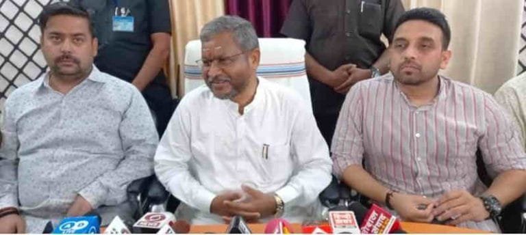 हेमंत सरकार सरकार खनिज संपदाओं को लूटने और लुटाने में लगी है। बाबूलाल मरांडी (BABULAL MARANDI)