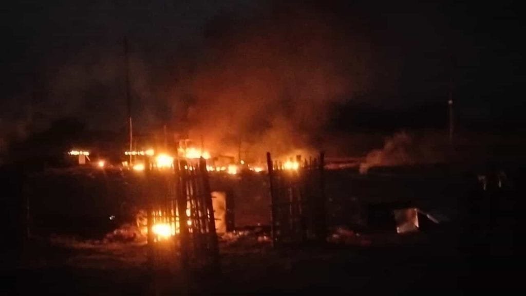 लोहरदगा रामनवमी मेले में हिंसा (Violence at Ram Navami )और आगजनी ,10 बाइक एक पिकअप जलाया गया, चार लोग जख्मी 3 LOHARDAGA RAMNAVI INCIDENT