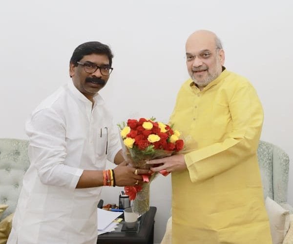 गृह मंत्री अमित शाह और मुख्यमंत्री हेमंत सोरेन के मुलाकात के मायने .(Hemant Soren meet amit shah)