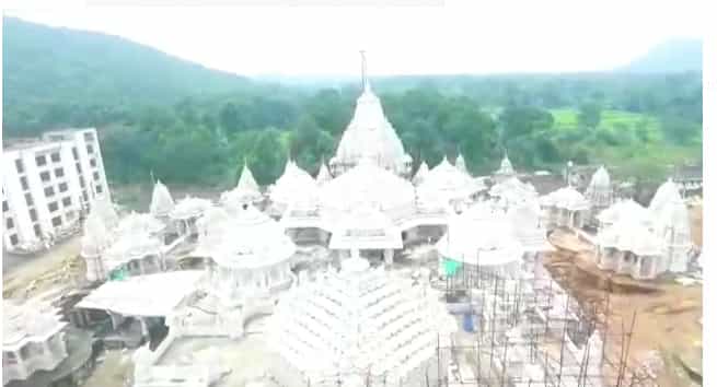पारसनाथ पहाड़ी पर जैन धर्म के सम्मेद शिखरजी ( Sammed Shikharji  )को पर्यटनस्थल घोषित करने पर पूरे भारत मे विरोध जैन समाज आहत