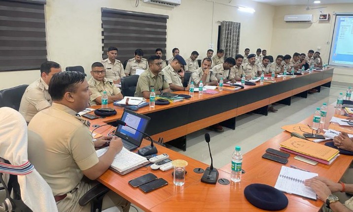 Jharkhand Police : झारखंड पुलिस की अपराध समीक्षा बैठक