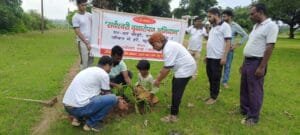 सर्वेश्वरी वृक्षारोपण अभियान - वर्ष 2024 के पाँचवें चरण में 436 पौधौं का रोपण सह वित्रण कार्यक्रम का हुआ आयोजन 4 IMG 20240818 WA0408