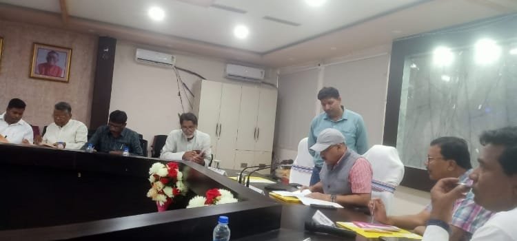 सिमडेगा में मतदाता सूची में नए मतदाताओं को जोड़ने का निर्देश