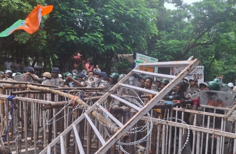 भाजपा युवा आक्रोश रैली में जमकर हुआ लाठी चार्ज के साथी साथ आक्रोश रैली का हुआ समापन!