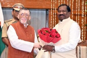 कांग्रेस प्रदेश अध्यक्ष केशव महतो ने 12वीं मंत्री रामदास सोरेन को दी बधाई 5 IMG 20240830 WA0026