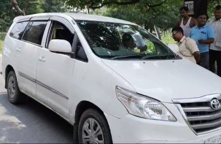 इनोवा कार मे लदा विदेशी शराब बरामद, एक गिरफ्तार