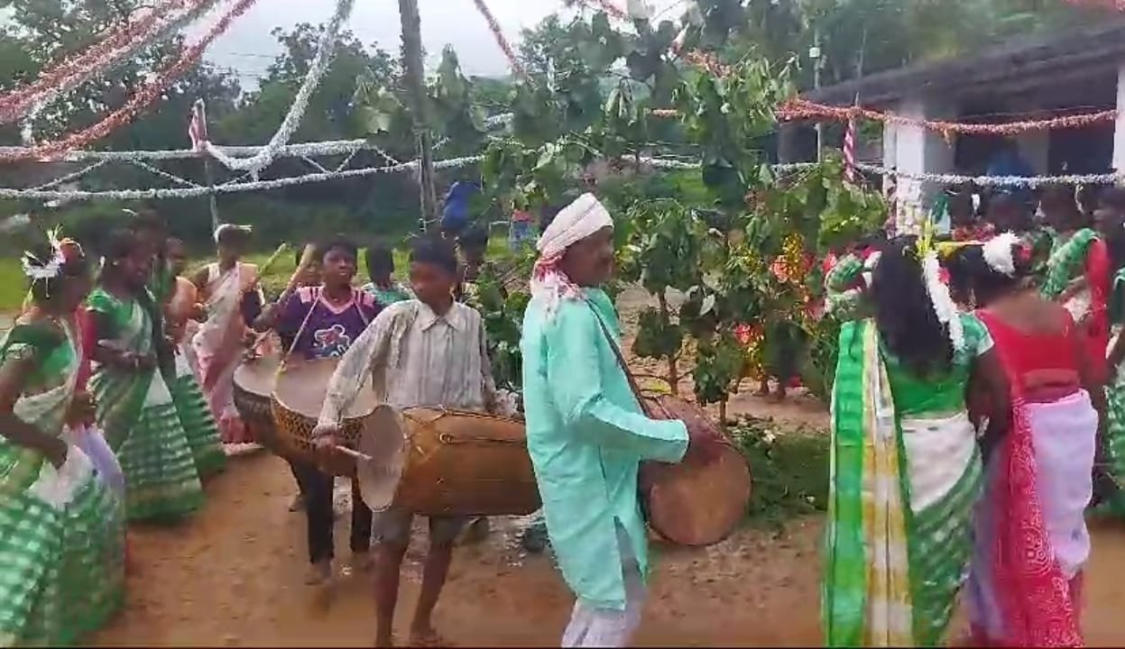 Screenshot_2024-09-16-13-04-31-785_com.whatsapp