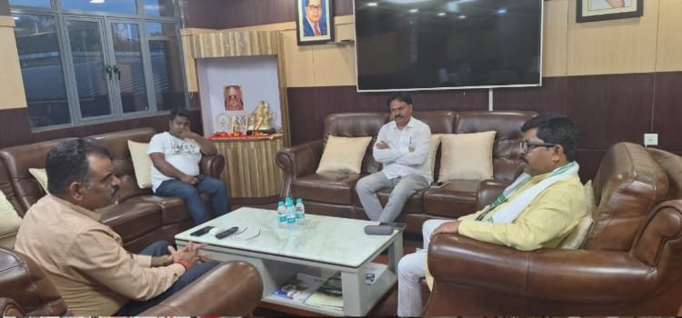 रैयत विस्थापित मोर्चा ने कोल इंडिया में ट्रिब्यूनल के गठन का किया सवागत..इकबाल 4 20241016 203730