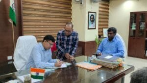 मंजूनाथ भजंत्री बनाए गए रांची के नए र उपायुक्त, उपायुक्त, मंजूनाथ भजंत्री ने किया पदभार ग्रहण 14 IMG 20241001 WA0020