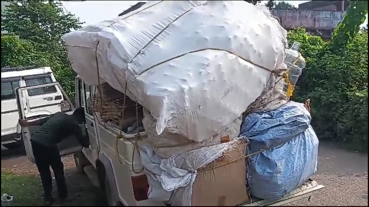 छोटा गम्हरिया में उत्पाद विभाग ने ताबड़तोड़ छापेमारी। 4 Screenshot 2024 10 11 14 00 58