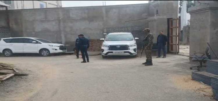 वोटिंग से एक दिन पहले बंगलादेशी घुसपैठ के मामले में ED की बड़ी कार्यवाही 3 20241112 122633