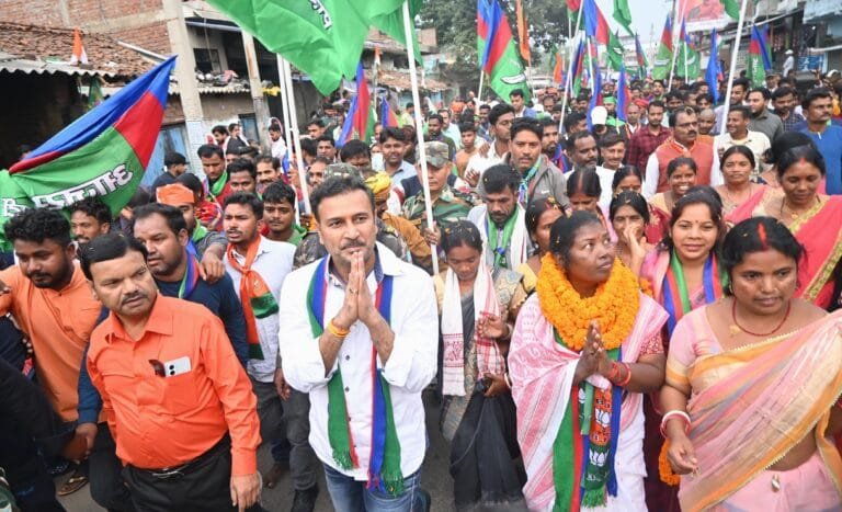 सरकार की उम्र अब बस 13 दिन : सुदेश महतो,  कांग्रेस के निरंकुश राज ने लोहरदगा के जनादेश किया अपमान किया :AJSU