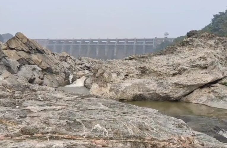 मैथन डैम घूमने आए तीन युवक डैम में डूबे, दो की शव बरामद एक की खोजबीन जारी।